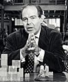 Edward de Bono on Channel 4 "Opinions"