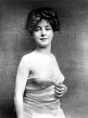 Evelyn Nesbitt circa 1903