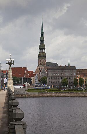 Iglesia de San Pedro, Riga, Letonia, 2012-08-07, DD 39