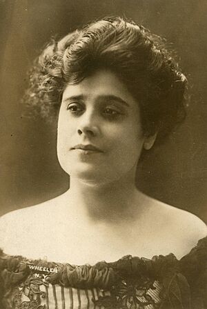 Josephine Sabel, vaudeville actress (SAYRE 8195).jpg