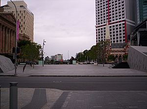 King George Square (showing entrances to busway station)