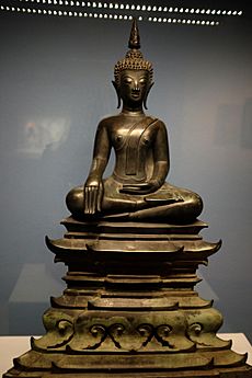 Lan Xang - Seated Buddha - bronze
