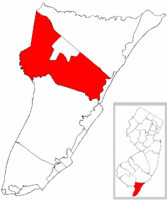 Dennis Township highlighted in Cape May County. Inset map: Cape May County highlighted in the State of New Jersey.