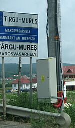 Nameplate of Marosvásárhely cropped