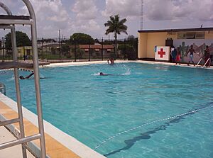 Pool at Lakeshore in Belle Glade