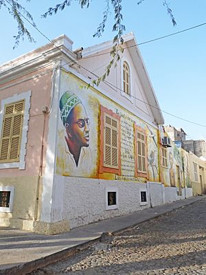 Praia-Fundação Amílcar Cabral (1)