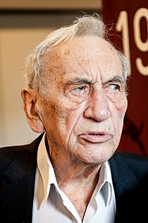 Tadeusz Mazowiecki - Europeana 1989 - TV Interview