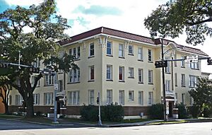 The Sheridan Apartments, Houston, Texas