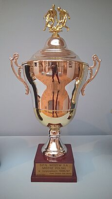 Trofeum dla Mistrza Polski w piłce nożnej w sezonie 1996-97