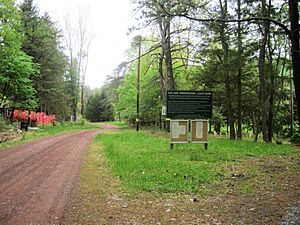 Valley-Hi, PA no trespassing sign (2), May 2024