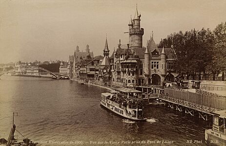 Vue sur le Vieux Paris prise du Pont de l'Alma