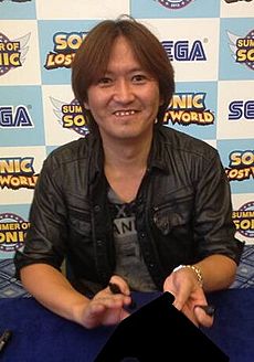 A signing with Mr Takashi Iizuka (Cropped)