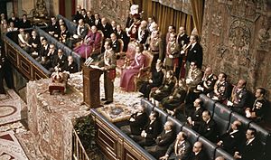 De proclamatie en beëdiging van Prins Juan Carlos tot Koning van Spanje tijdens , Bestanddeelnr 254-9763
