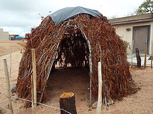 Fort McDowell Yavapai Nation-Yavapai Hut