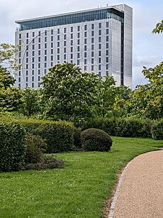 Hotel La Tour, Central Milton Keynes