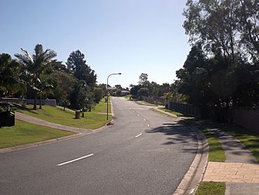 Latrobe Avenue, Helensvale, Queensland.jpg