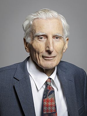 Official portrait of Lord Rees of Ludlow crop 2.jpg