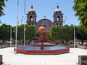 Palpa Armas Square (Plaza de Armas en Palpa)
