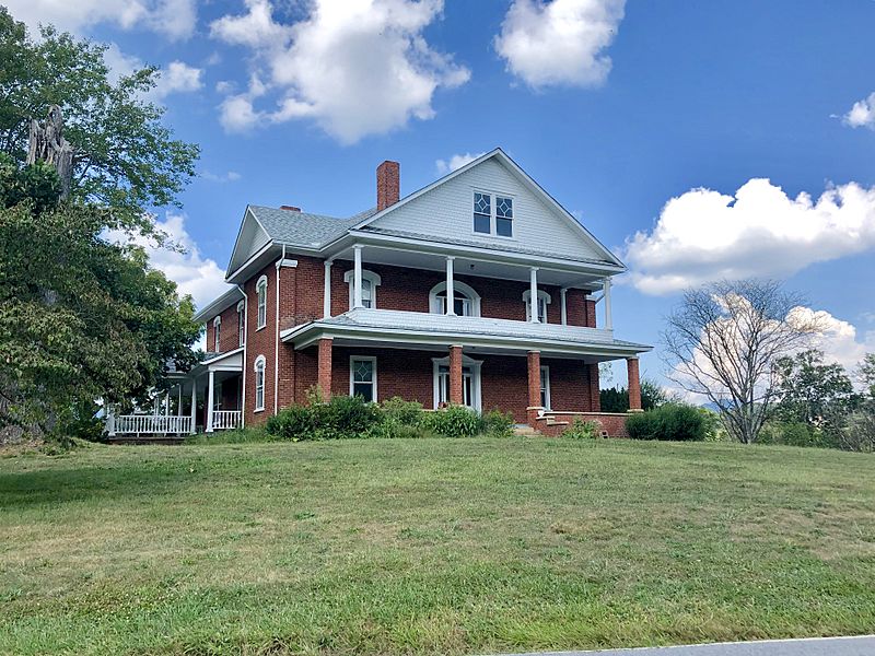 Image: Patton Farmhouse, West Canton, NC