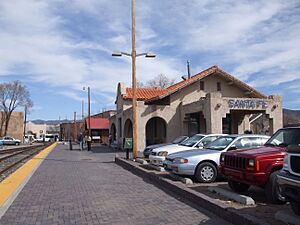 Santa Fe Depot stn viewed from the south
