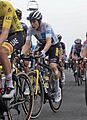Stage 18, 2021 TDF00101 groep gele trui (51322809050) Vingegaard (cropped)