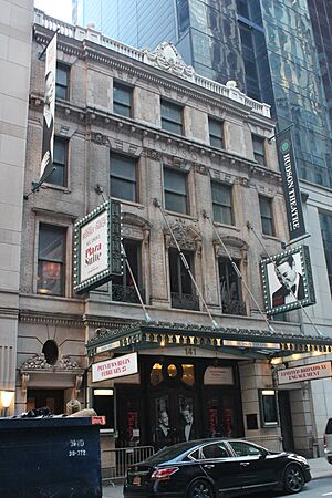 W 44 St Oct 2021 183