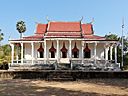 Wat Kampong Tralach Leu Vihara 14.jpg