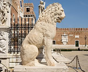 Arsenale (Venice) - First Ancient Greek lion
