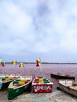 Barque "Sénégal" au lac rose