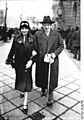Bundesarchiv Bild 102-06802, Richard Tauber mit Gattin