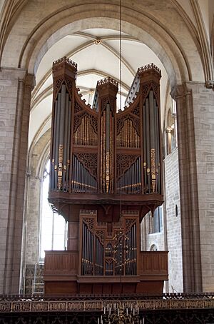 Chichester Cathedral Facts for Kids