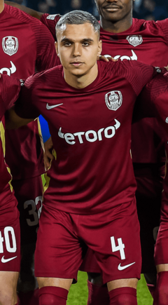 Cristian Manea - CFR Cluj - Lazio 0-0 (cropped).png