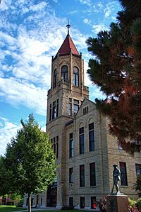 Iowa County Courthouse in Marengo