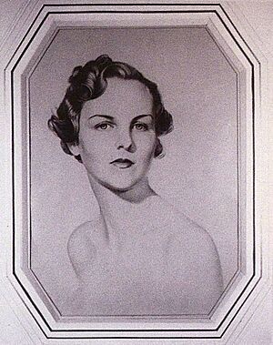 Jessica Mitford, by William Acton (cropped).jpg