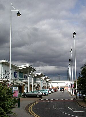 Kingswood Retail Park - geograph.org.uk - 538348
