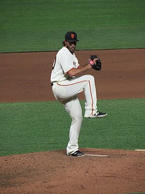 Madison Bumgarner (33996343156)