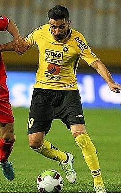 Mohammad Iranpourian in Sepahan (cropped).jpg