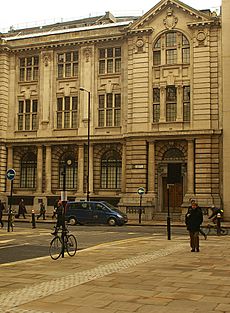 Old GPO hq building, Newgate Street, City of London (4266474002)
