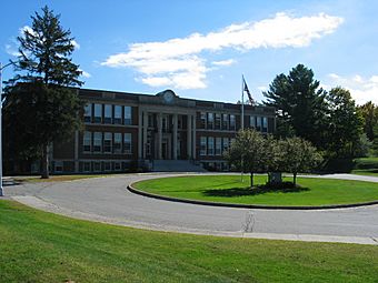 Peoples Academy, Morrisville, Vermont.jpg