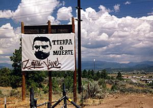 Photo of sign near Tierra Amarillo NM, USA