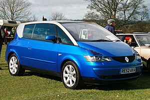Renault Avantime registered February 2003 1998cc