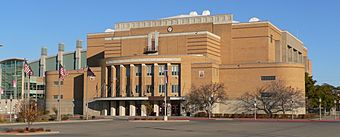 Sioux City Municipal Auditorium from SE 1.jpg