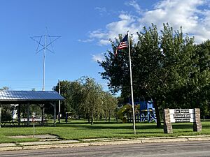 Tintah, Minnesota-04, Roy Johnson Memorial Park.jpg
