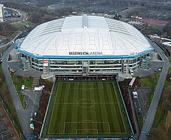 Veltins Arena by Arne Mueseler.jpg