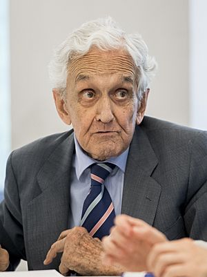 (Pedro Schwartz) 2019 Reunión de Ayuso en la Sede del Partido Popular (32929511947) (cropped).jpg