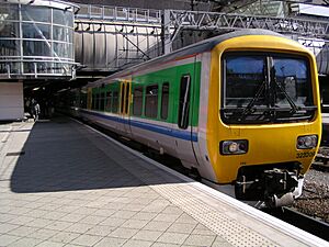 323209 at Birmingham New Street