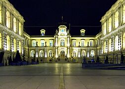 Amiens - Hotel de Ville de nuit