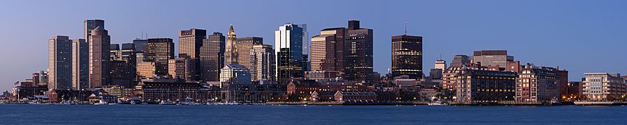 Boston skyline from East Boston November 2016 panorama 1