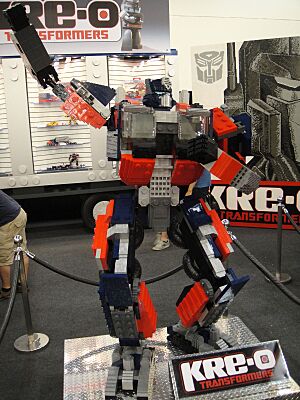 BotCon 2011 - Hasbro KRE-O booth Optimus Prime statue (5802062347).jpg