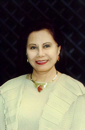 Dr. Luisa "Loi" Ejercito Estrada - 1999 (cropped).jpg